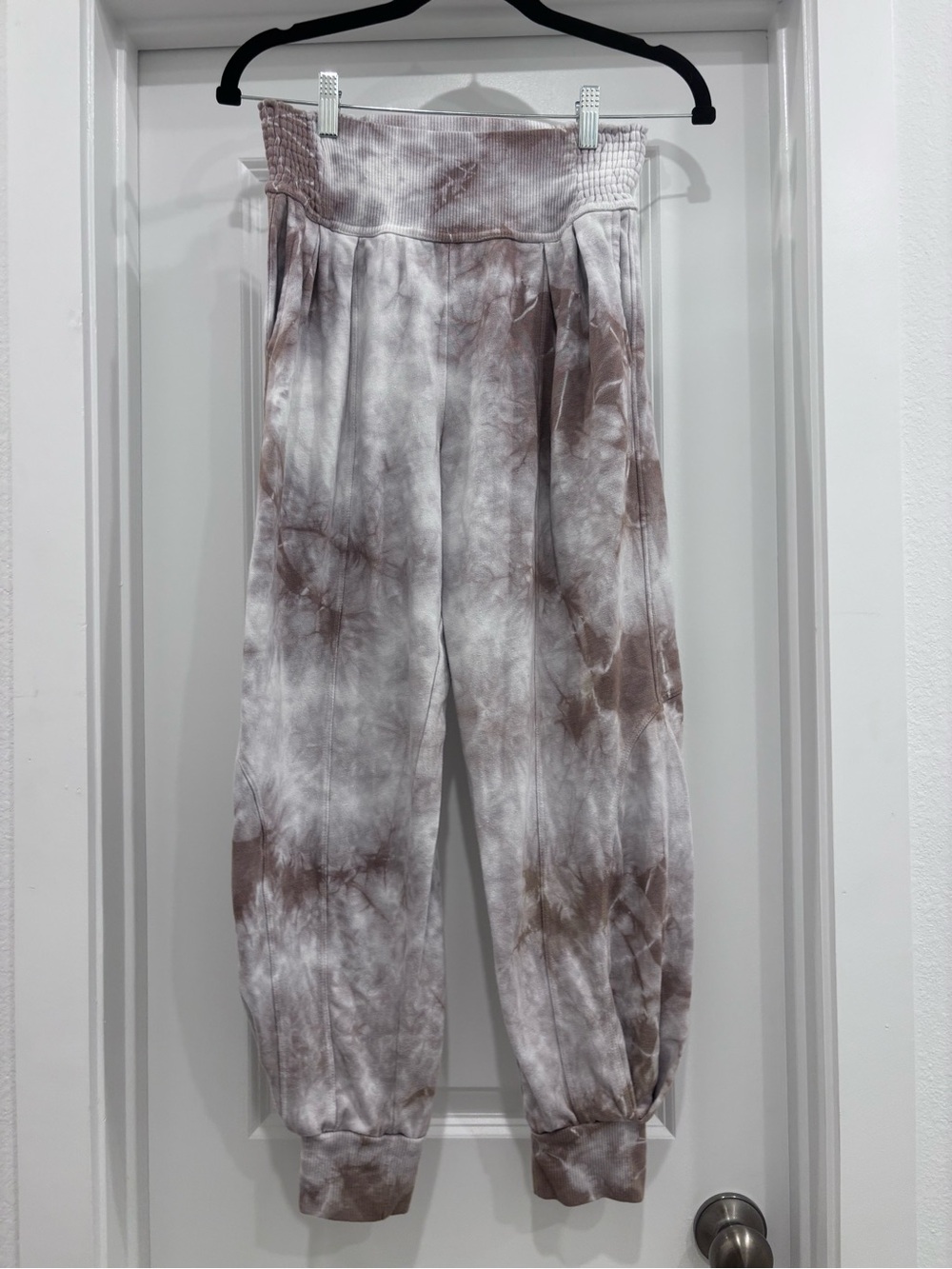 sundry tie dye joggers